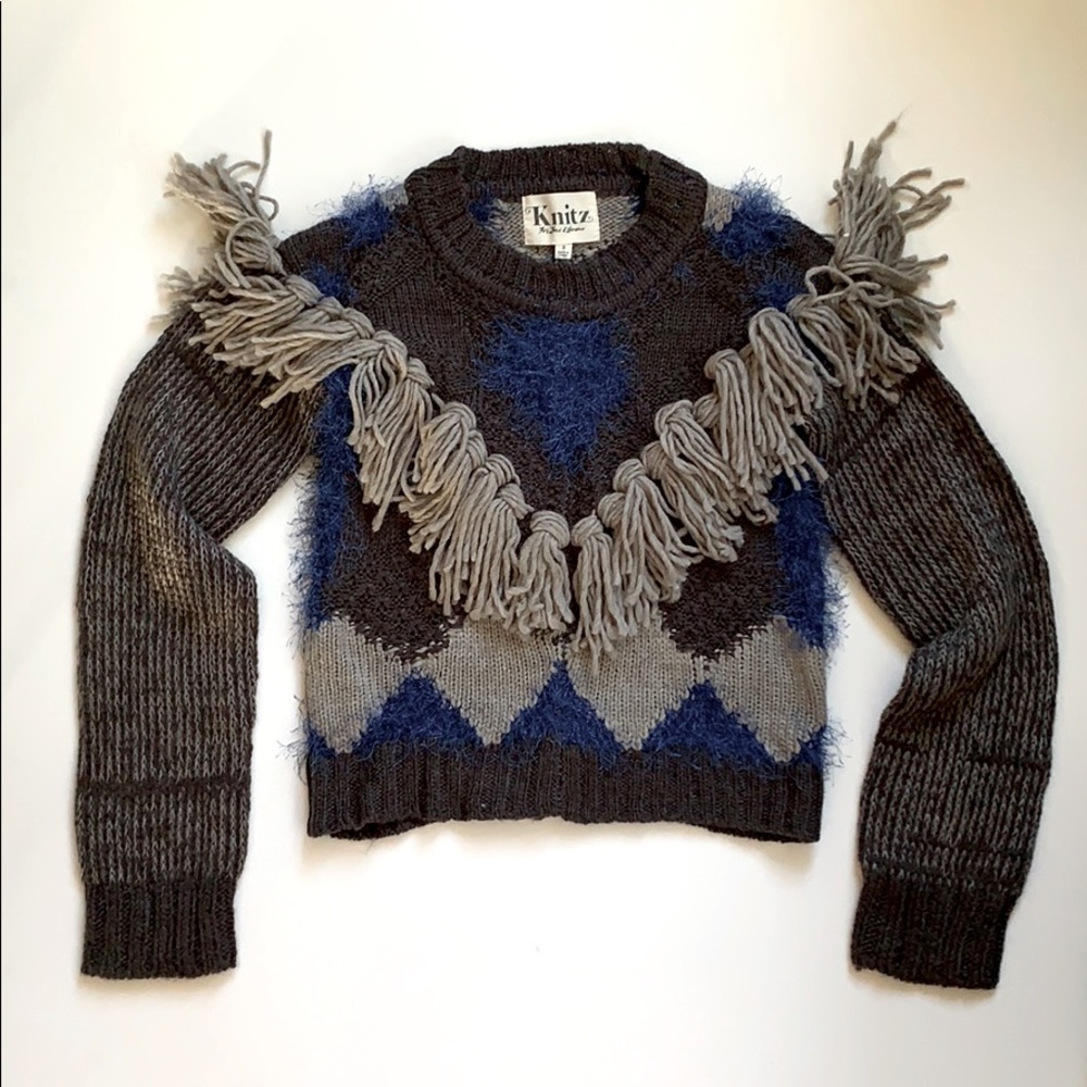 NWT For Love $ lemons Knitz gray fringe sweater S